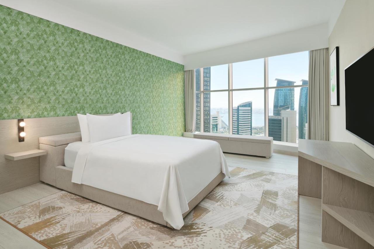 Отель Element By Westin West Bay Доха Экстерьер фото