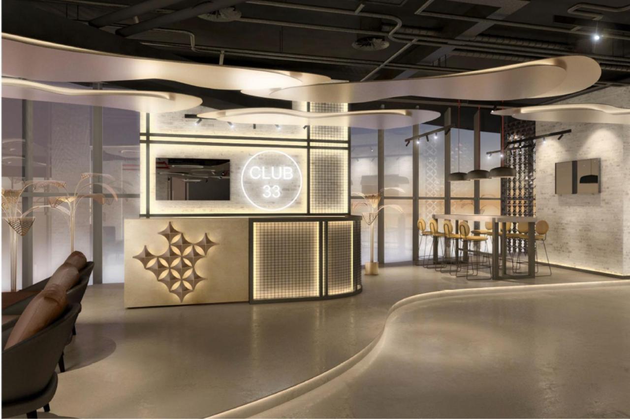 Отель Element By Westin West Bay Доха Экстерьер фото The lounge at the airport