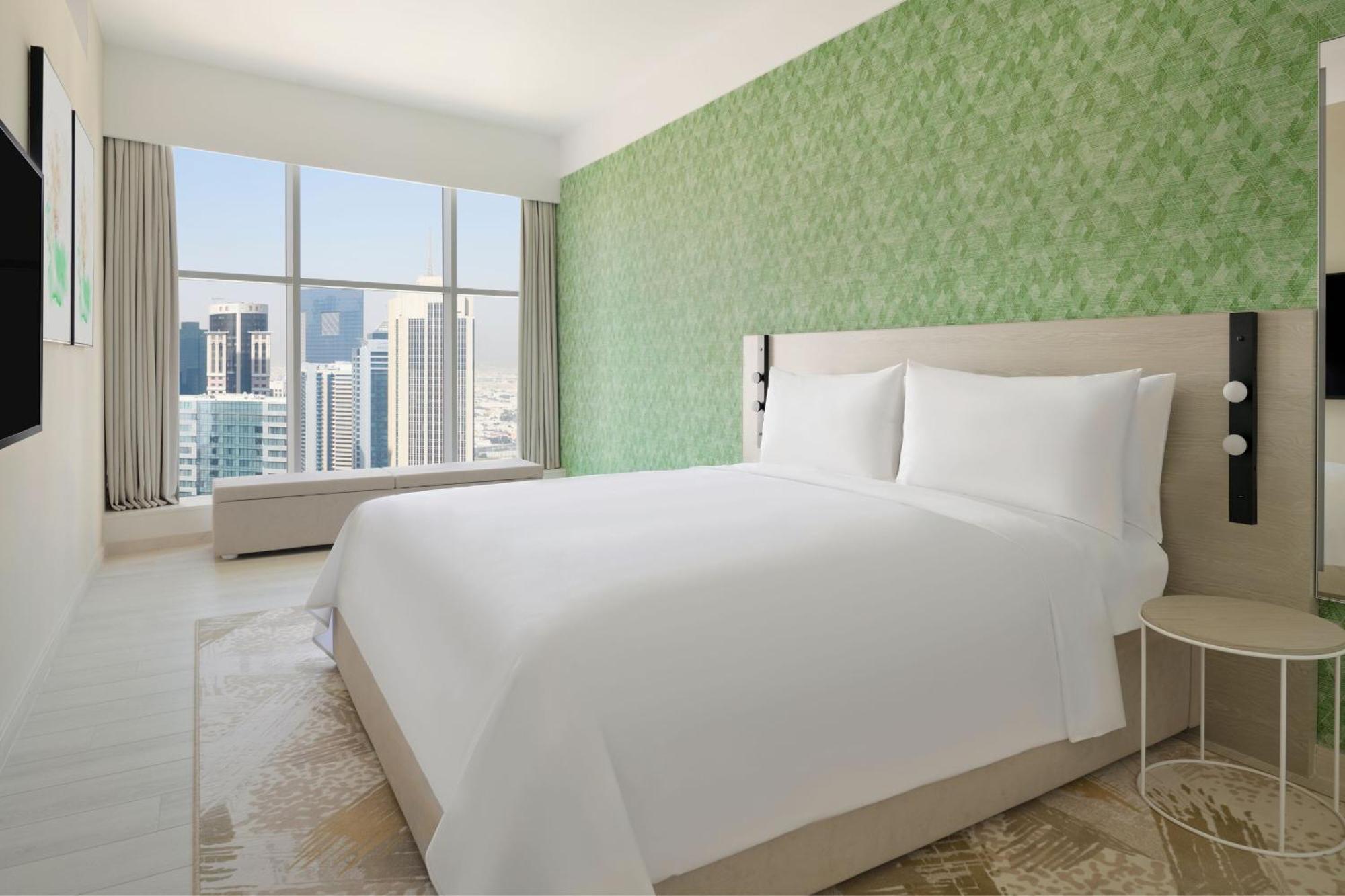 Отель Element By Westin West Bay Доха Экстерьер фото A bedroom at the hotel