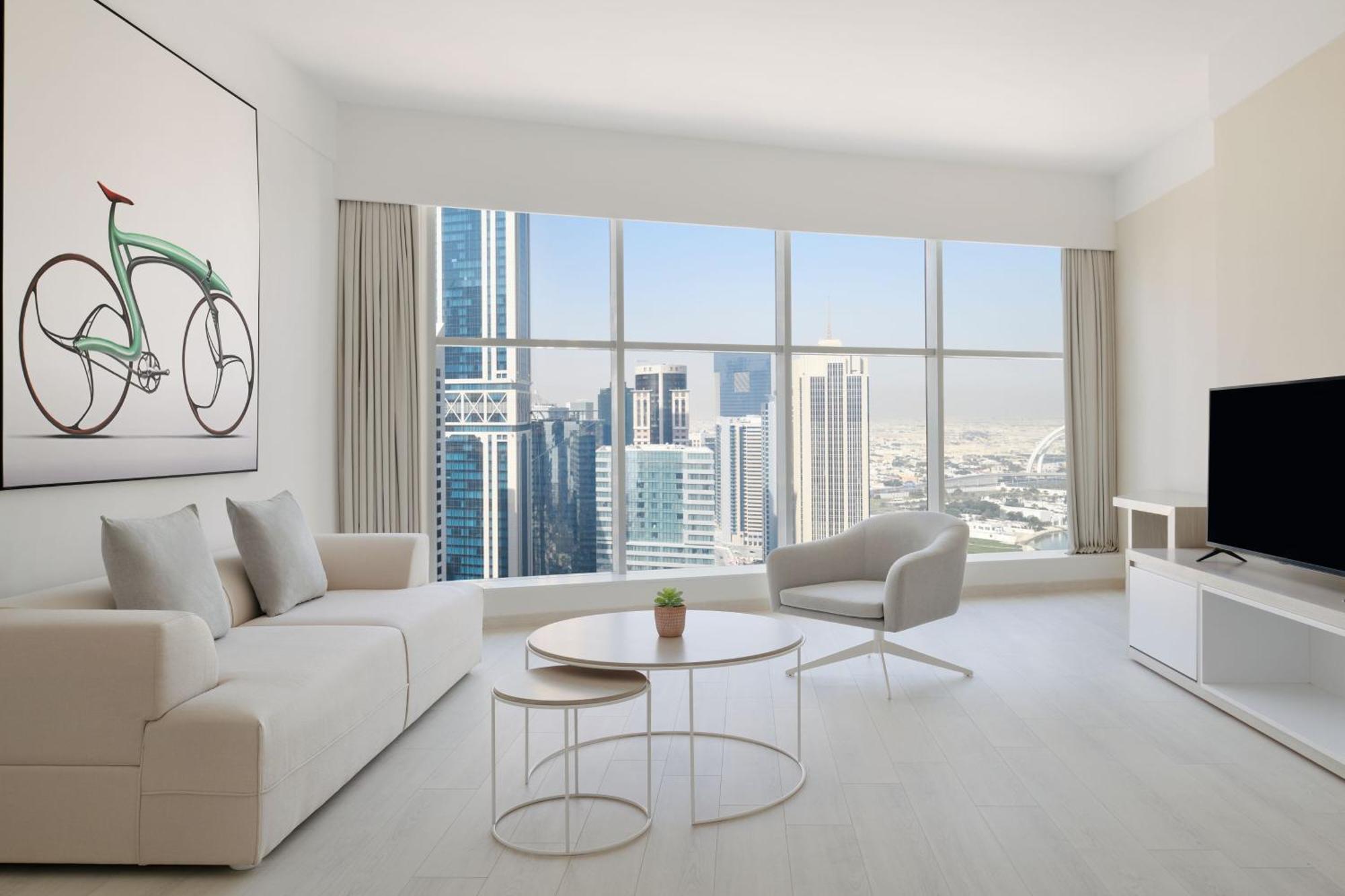 Отель Element By Westin West Bay Доха Экстерьер фото Living room